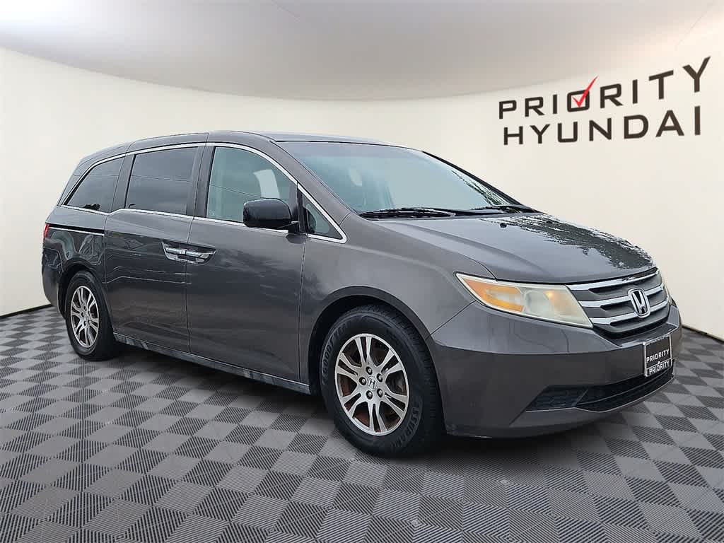 Thumbnail: 2012 Honda Odyssey - 3