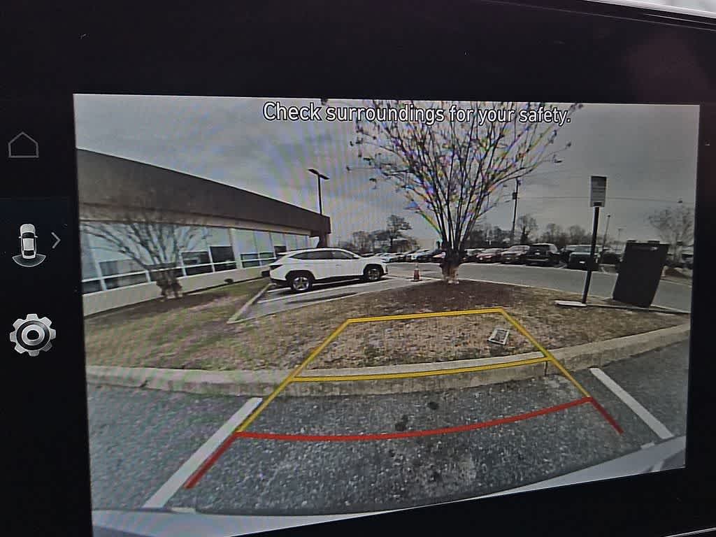 Thumbnail: 2024 Hyundai Elantra - 16