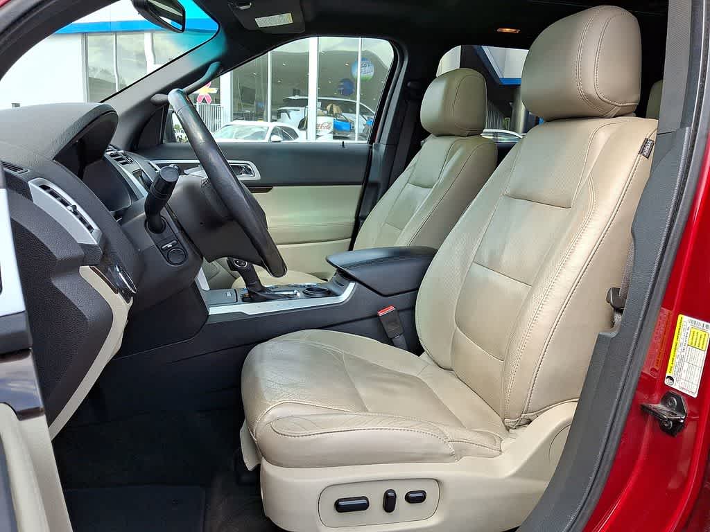 Thumbnail: 2014 Ford Explorer - 11