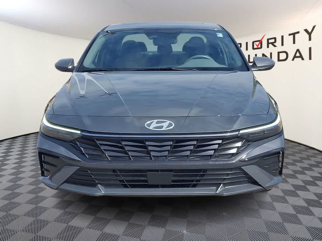 Thumbnail: 2025 Hyundai Elantra - 2