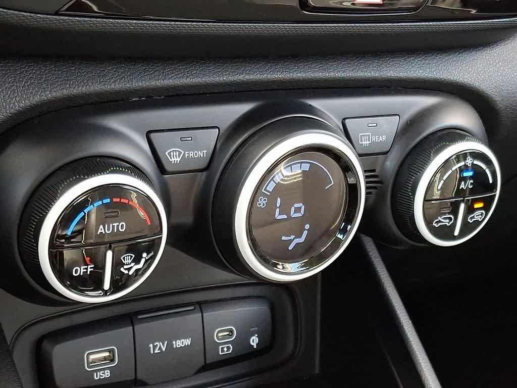 Thumbnail: 2024 Hyundai Venue - 14