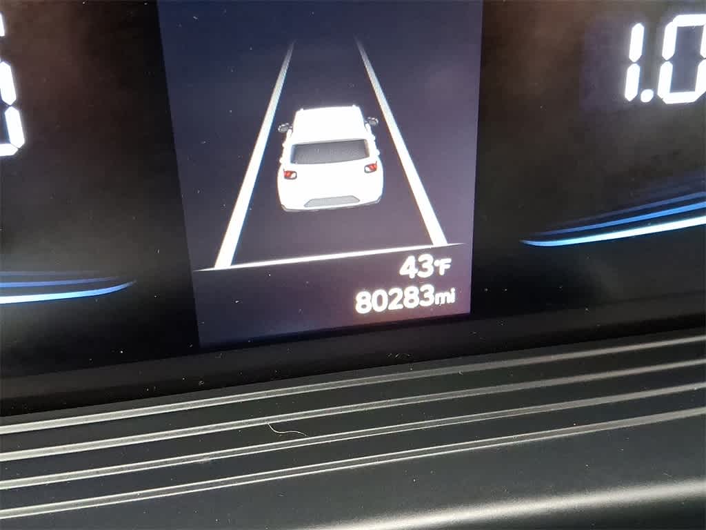 Thumbnail: 2023 Hyundai Venue - 17