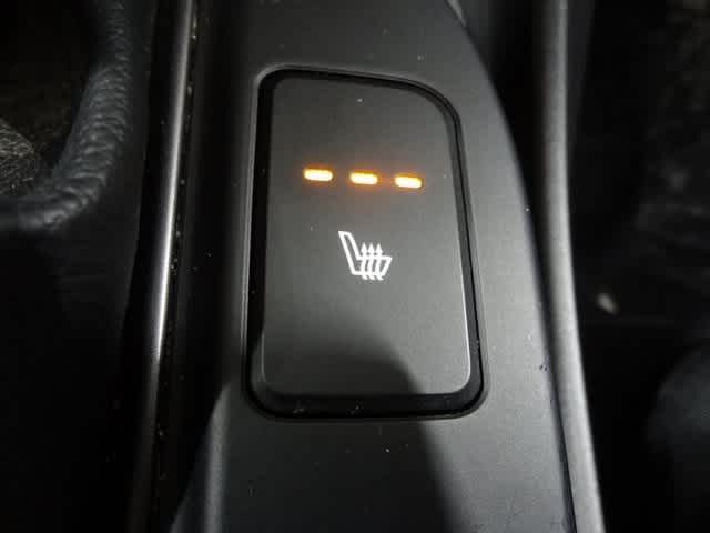 Thumbnail: 2013 Hyundai Santa Fe - 29