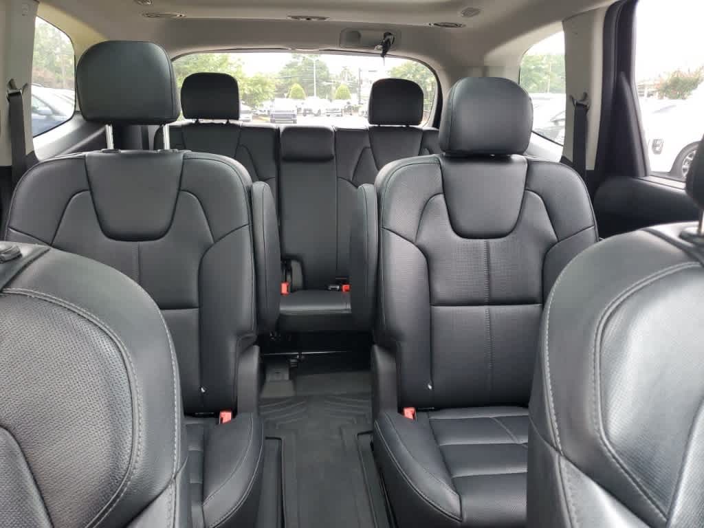 Thumbnail: 2020 Kia Telluride - 16