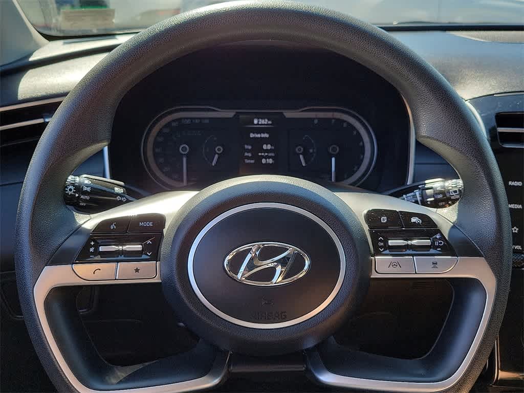 Thumbnail: 2023 Hyundai Tucson - 18