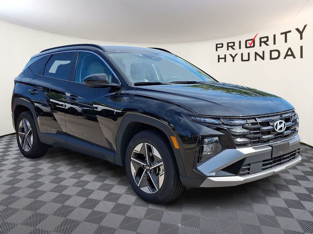 Thumbnail: 2025 Hyundai Tucson - 3