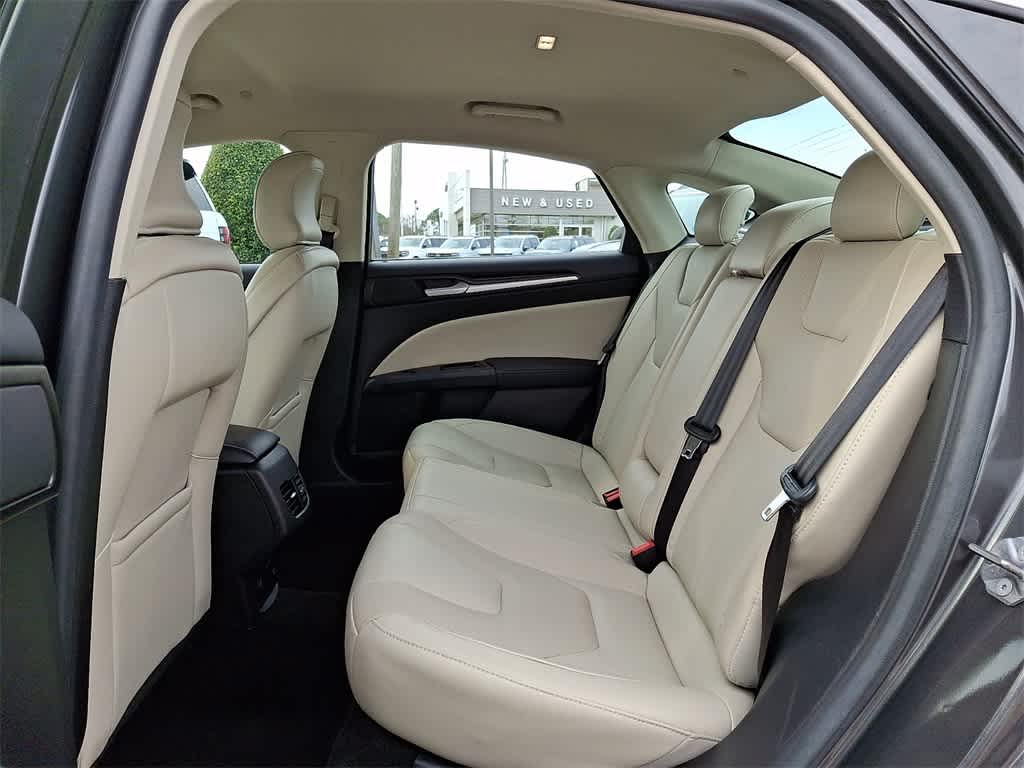 Thumbnail: 2018 Ford Fusion - 9