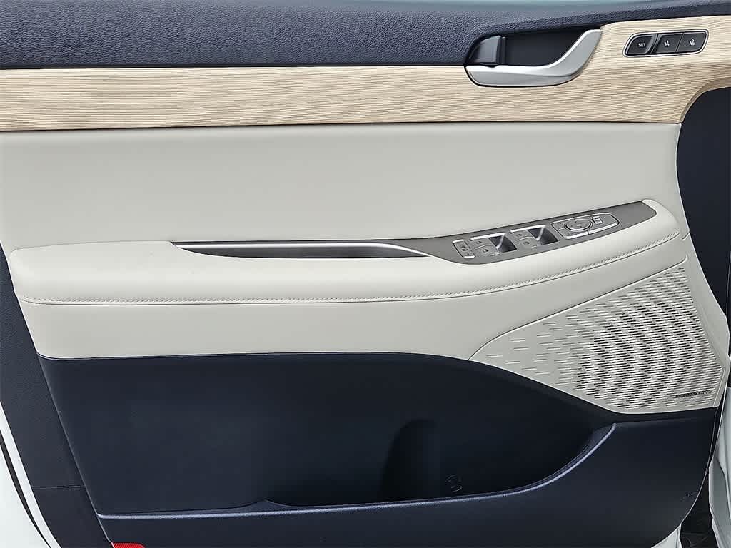 Thumbnail: 2023 Hyundai Palisade - 12
