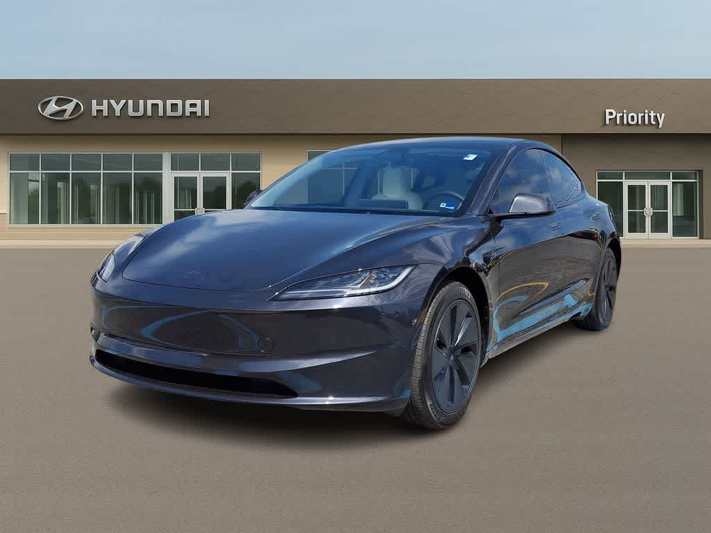 Thumbnail: 2025 Tesla Model 3 - 1