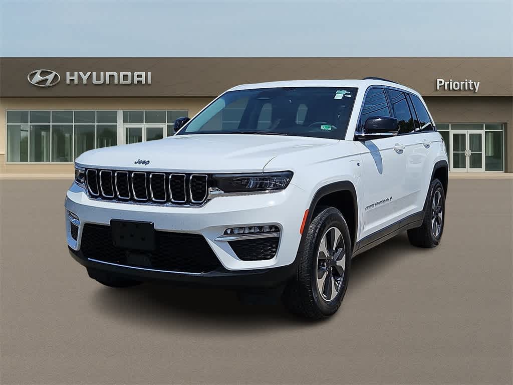 Thumbnail: 2023 Jeep Grand Cherokee - 1