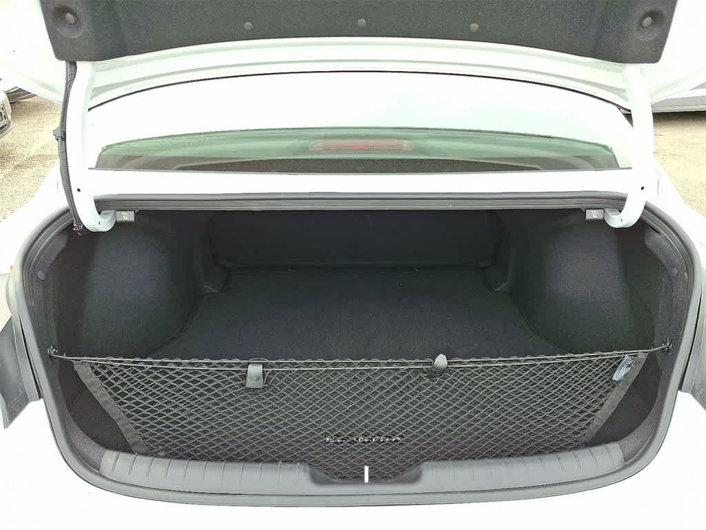 Thumbnail: 2025 Hyundai Elantra - 28