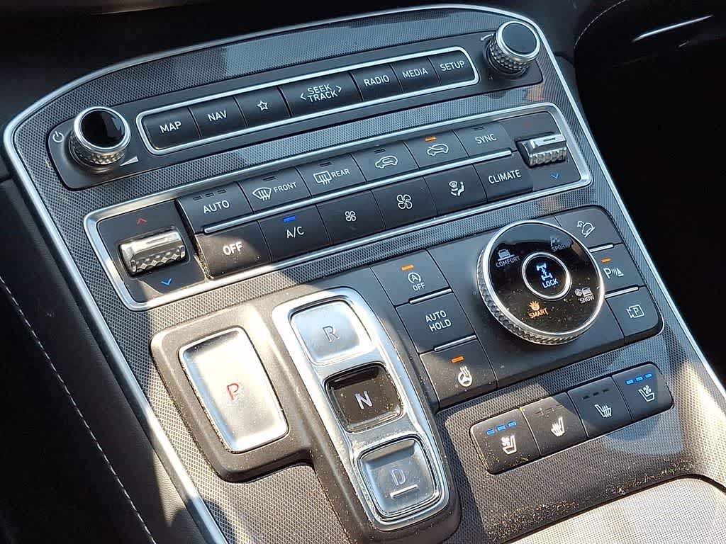 Thumbnail: 2023 Hyundai Santa Fe - 16