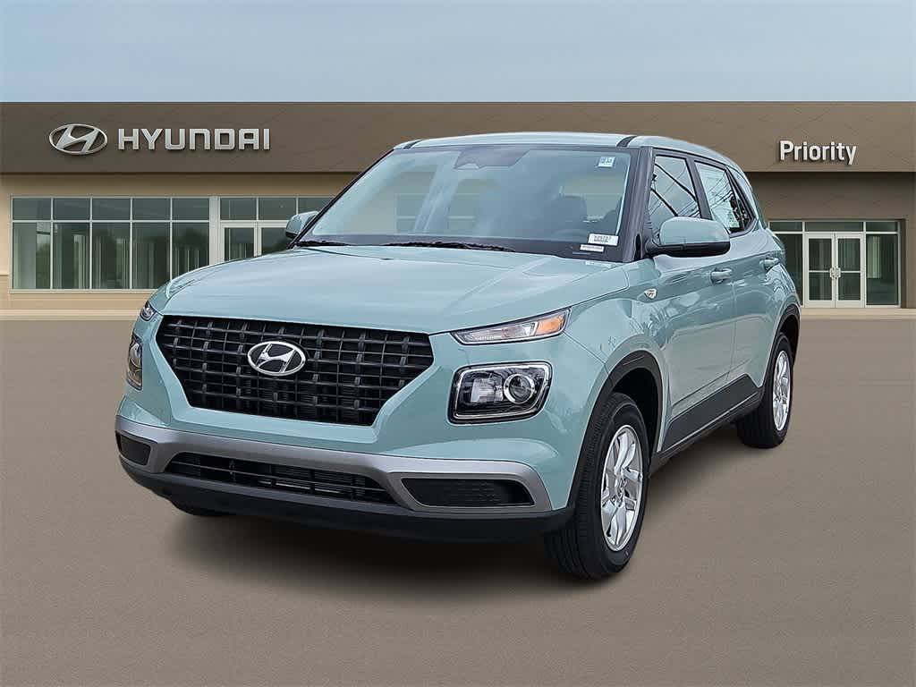 Thumbnail: 2025 Hyundai Venue - 1