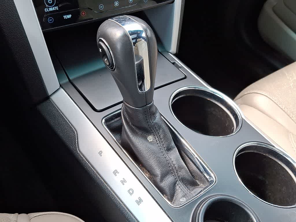 Thumbnail: 2014 Ford Explorer - 13
