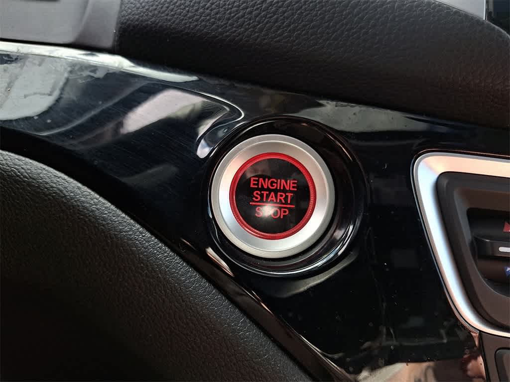 Thumbnail: 2017 Honda Ridgeline - 24