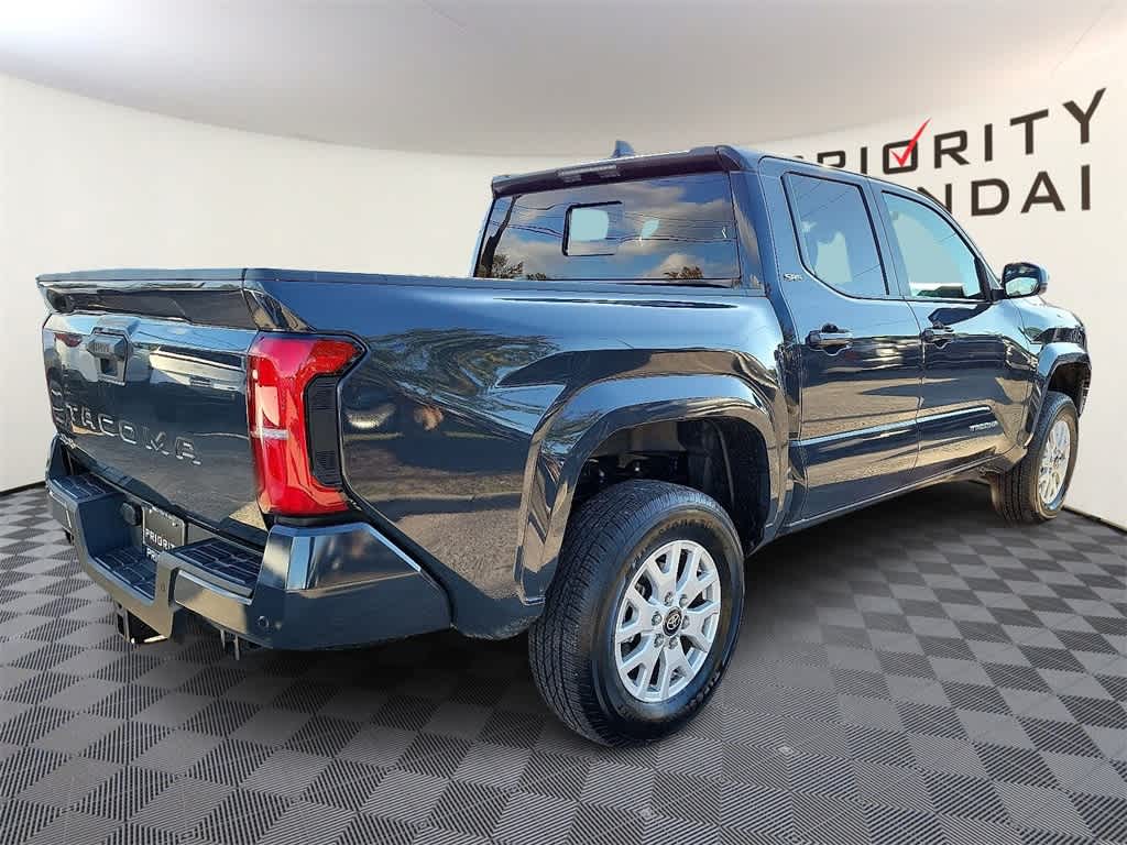 Thumbnail: 2024 Toyota Tacoma - 4
