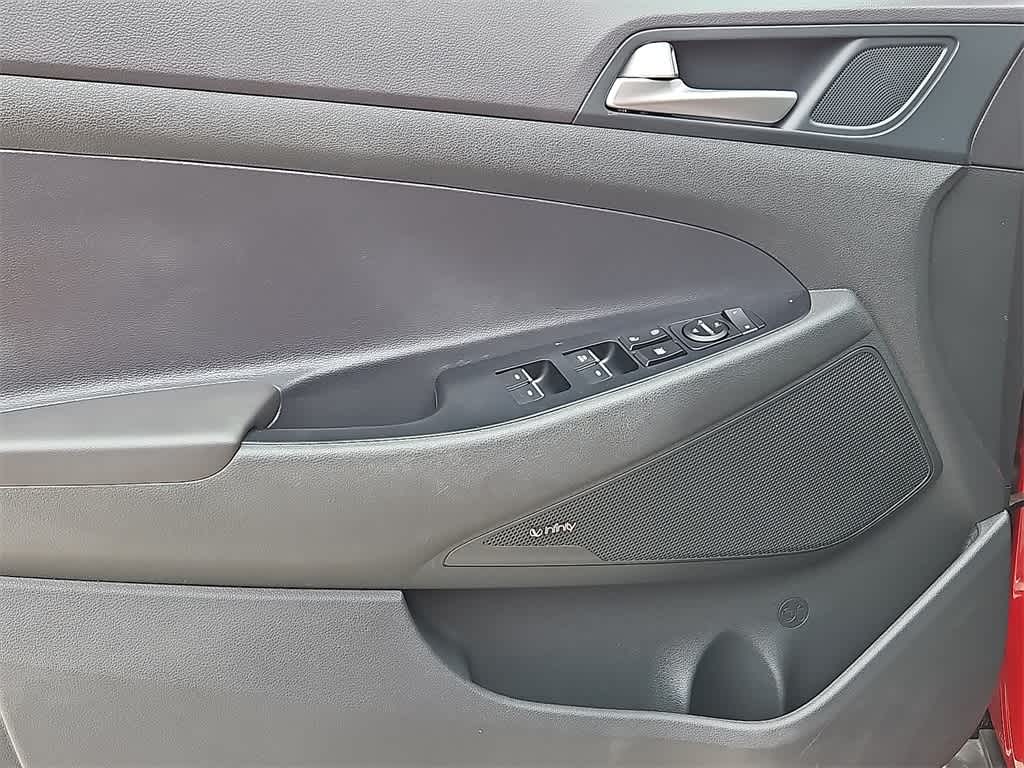 Thumbnail: 2021 Hyundai Tucson - 11