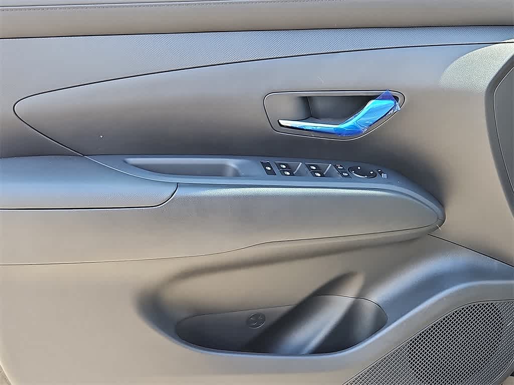 Thumbnail: 2026 Hyundai Santa Cruz - 10