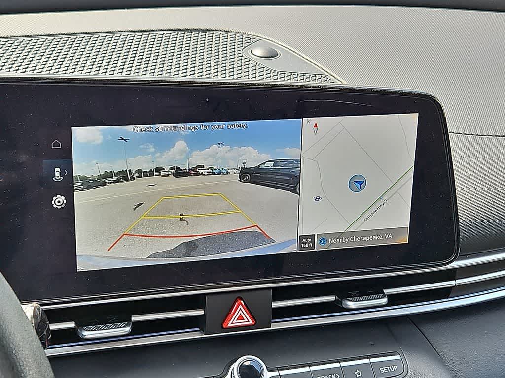 Thumbnail: 2024 Hyundai Elantra - 18