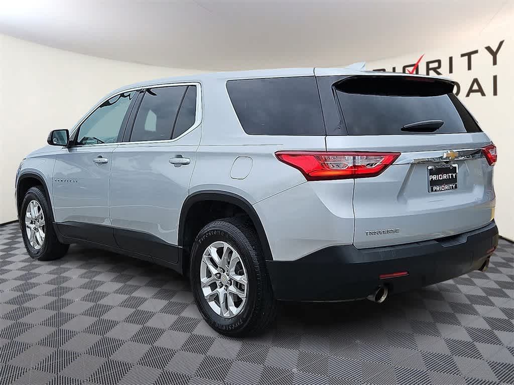 Thumbnail: 2021 Chevrolet Traverse - 6
