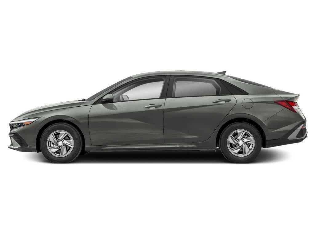 Thumbnail: 2026 Hyundai Elantra - 18