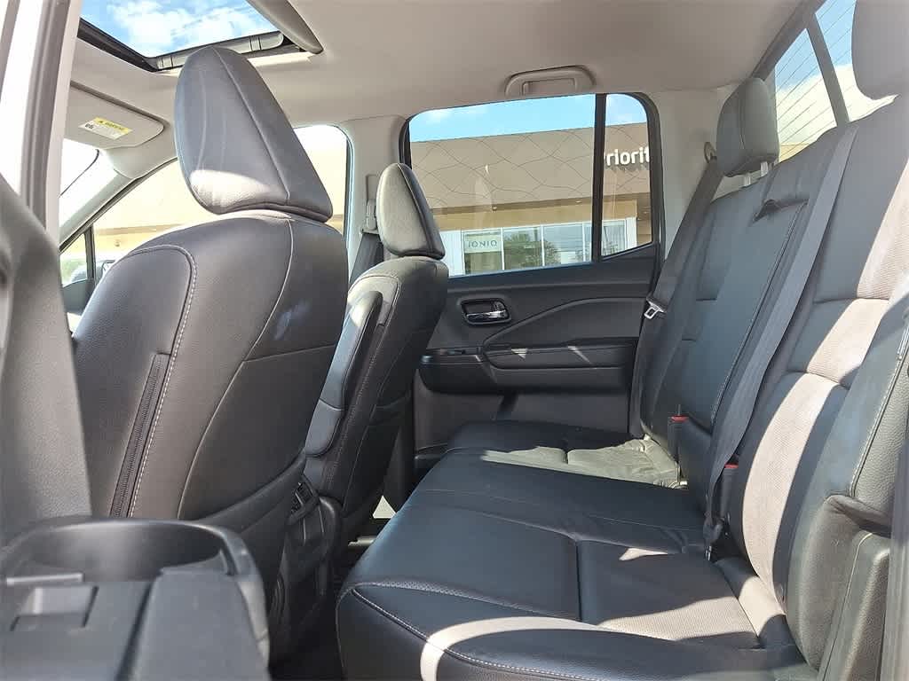 Thumbnail: 2017 Honda Ridgeline - 10