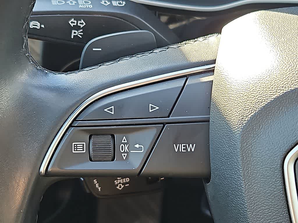 Thumbnail: 2024 Audi Q3 - 19