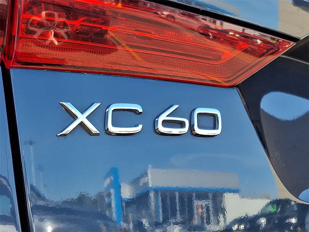 Thumbnail: 2024 Volvo XC60 - 32
