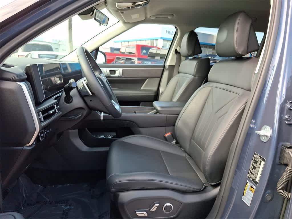 Thumbnail: 2025 Hyundai Santa Fe - 13