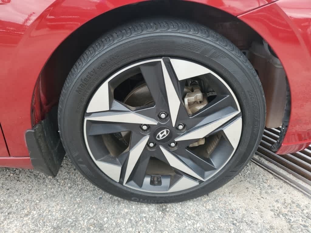 Thumbnail: 2023 Hyundai Elantra - 12