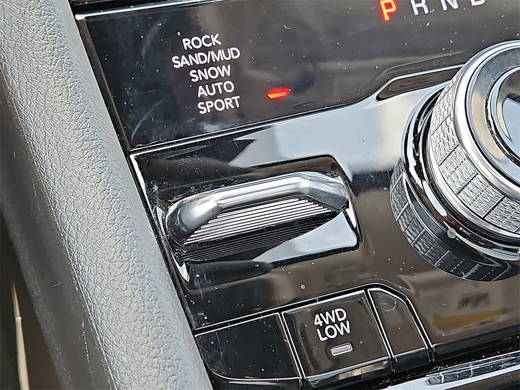 Thumbnail: 2023 Jeep Grand Cherokee - 28