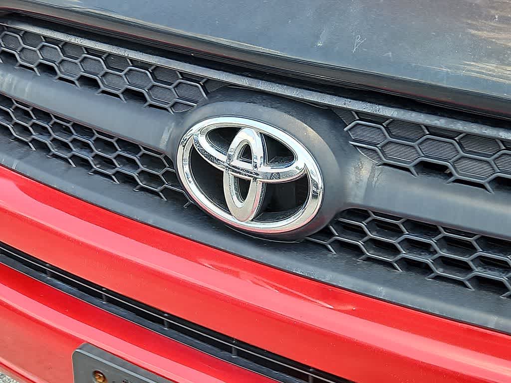 Thumbnail: 2010 Toyota RAV4 - 30