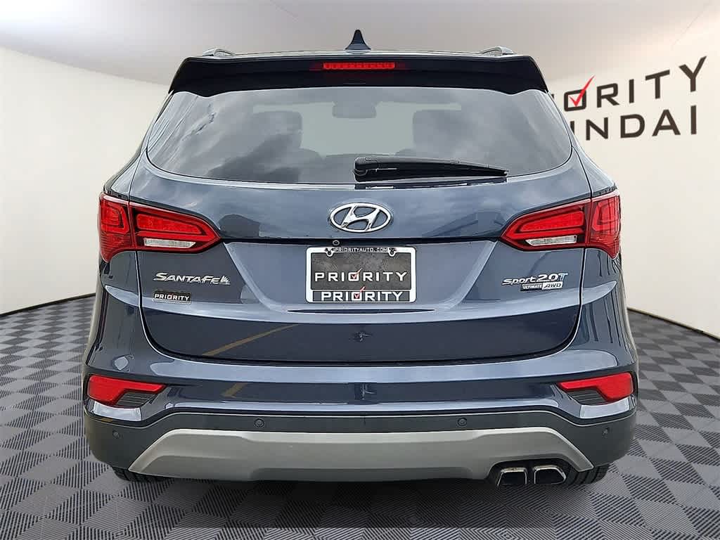 Thumbnail: 2018 Hyundai Santa Fe - 5