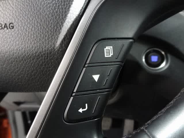 Thumbnail: 2013 Hyundai Santa Fe - 22