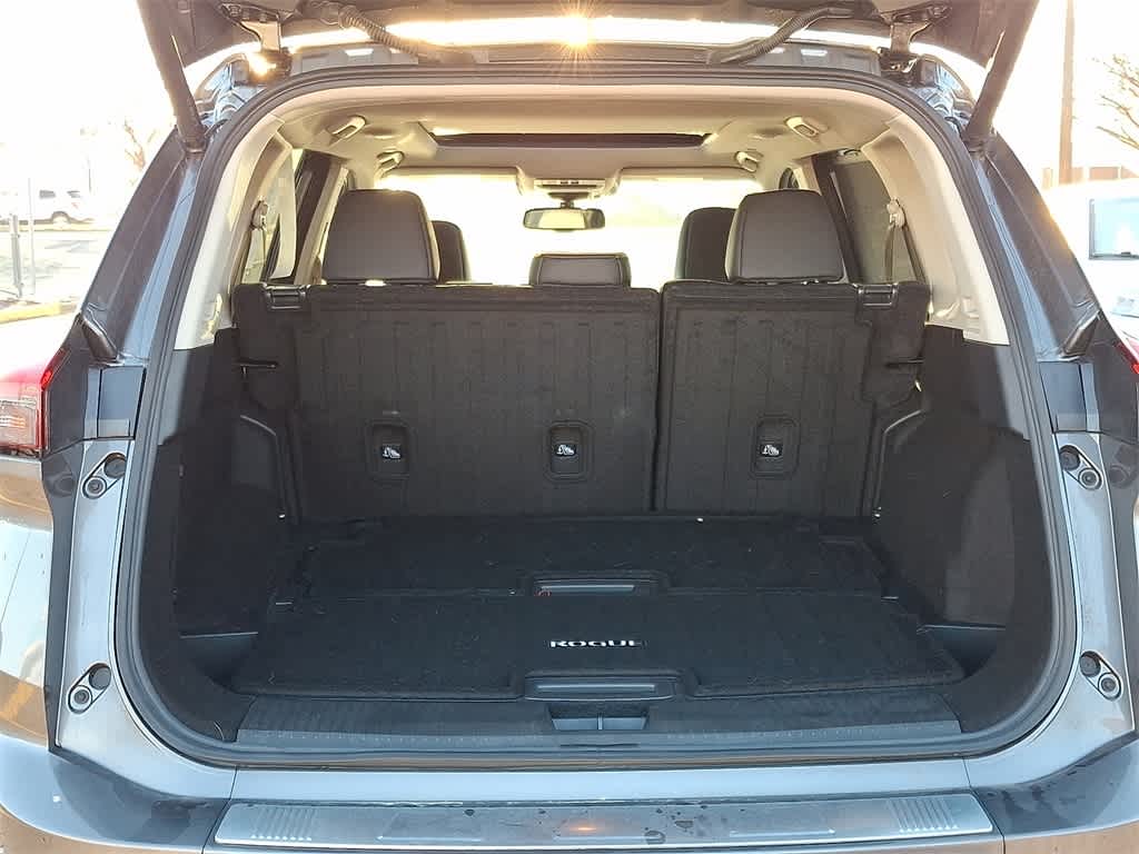 Thumbnail: 2024 Nissan Rogue - 30