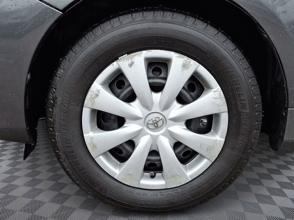 Thumbnail: 2010 Toyota Corolla - 8