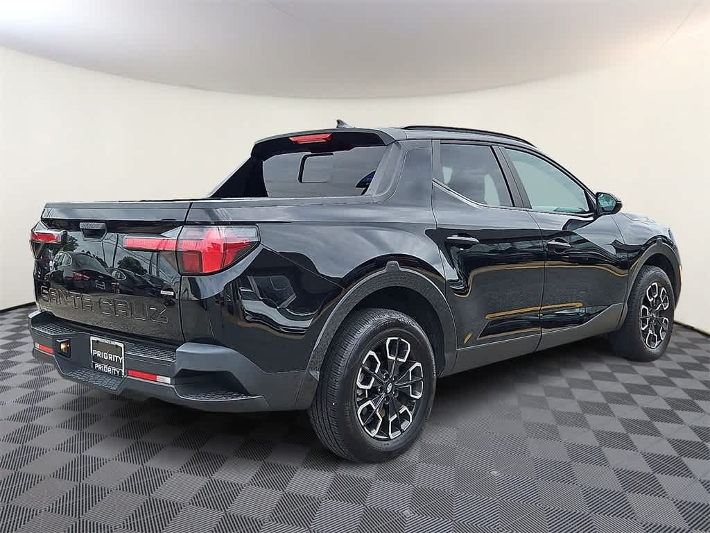 Thumbnail: 2023 Hyundai Santa Cruz - 4