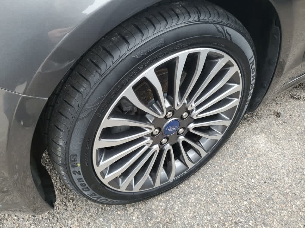 Thumbnail: 2018 Ford Fusion - 3