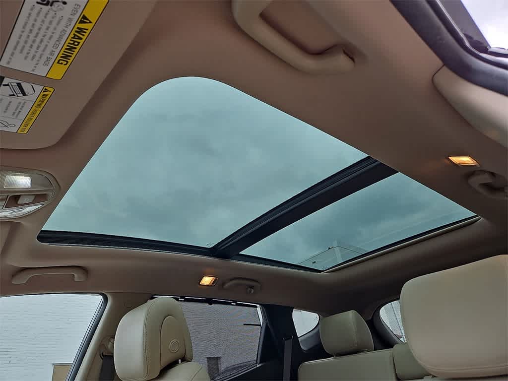 Thumbnail: 2018 Hyundai Santa Fe - 14