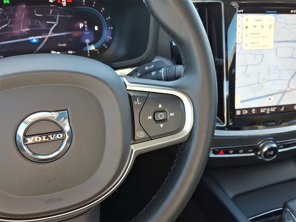 Thumbnail: 2024 Volvo S60 - 23