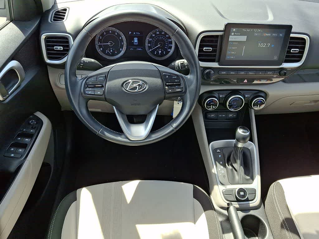 Thumbnail: 2022 Hyundai Venue - 12