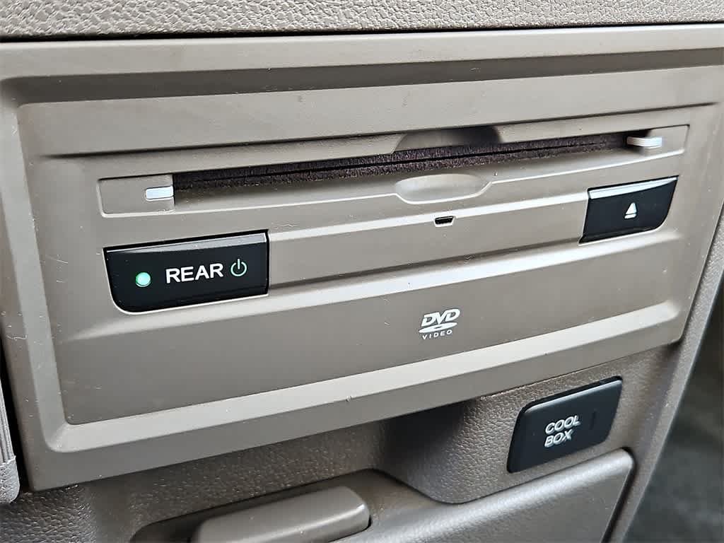 Thumbnail: 2015 Honda Odyssey - 24