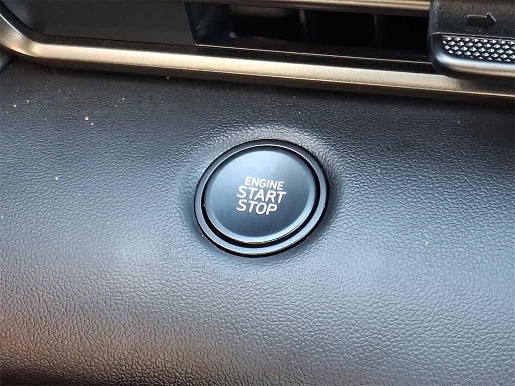 Thumbnail: 2025 Hyundai Elantra - 22