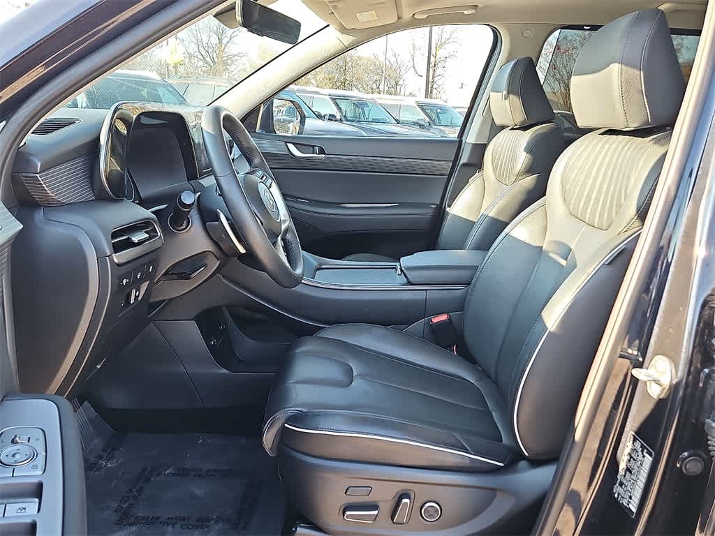 Thumbnail: 2023 Hyundai Palisade - 12