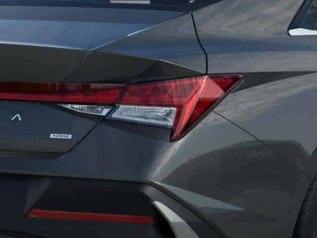 Thumbnail: 2025 Hyundai Elantra - 10
