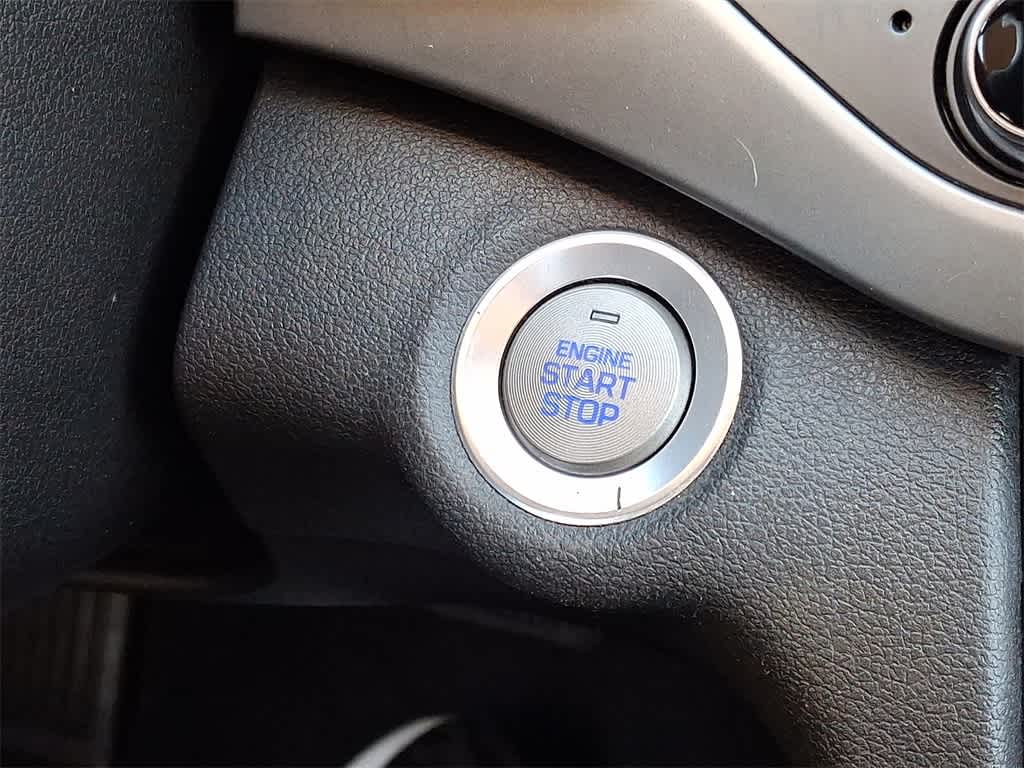 Thumbnail: 2018 Hyundai Elantra - 23