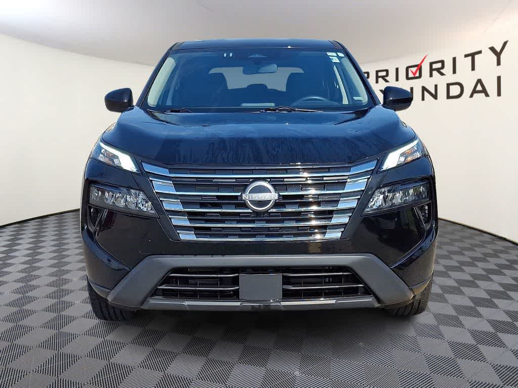 Thumbnail: 2025 Nissan Rogue - 2