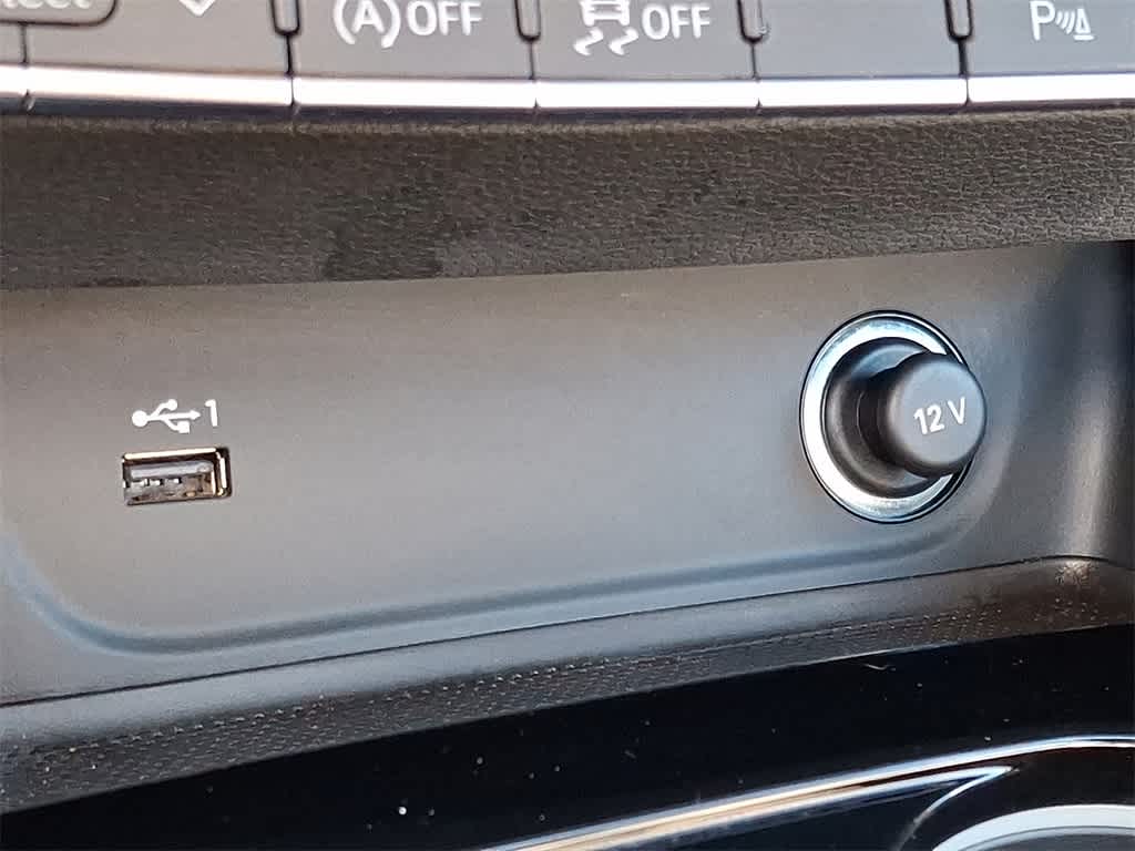 Thumbnail: 2024 Audi A4 - 25