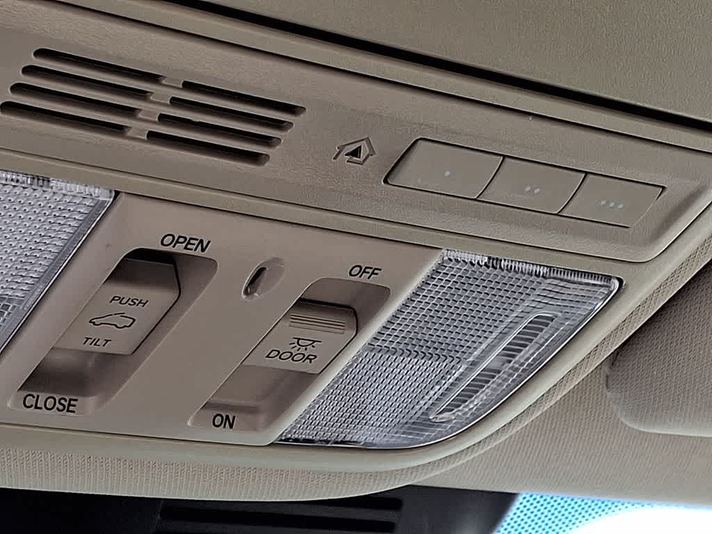 Thumbnail: 2018 Honda CR-V - 27