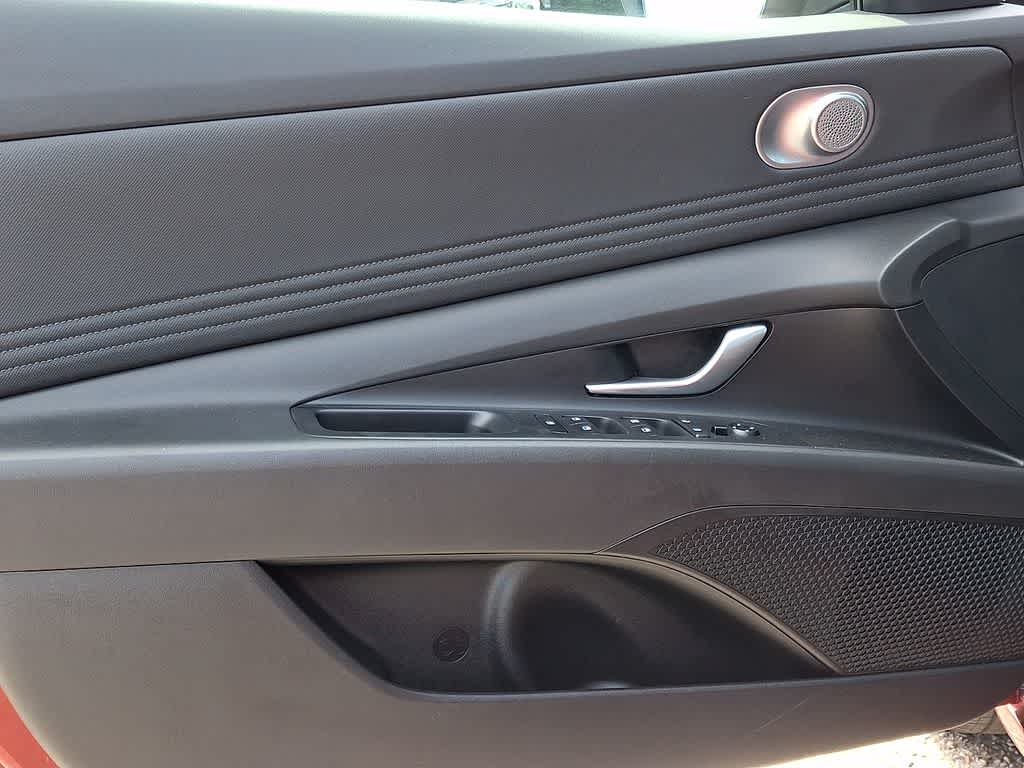 Thumbnail: 2024 Hyundai Elantra - 12